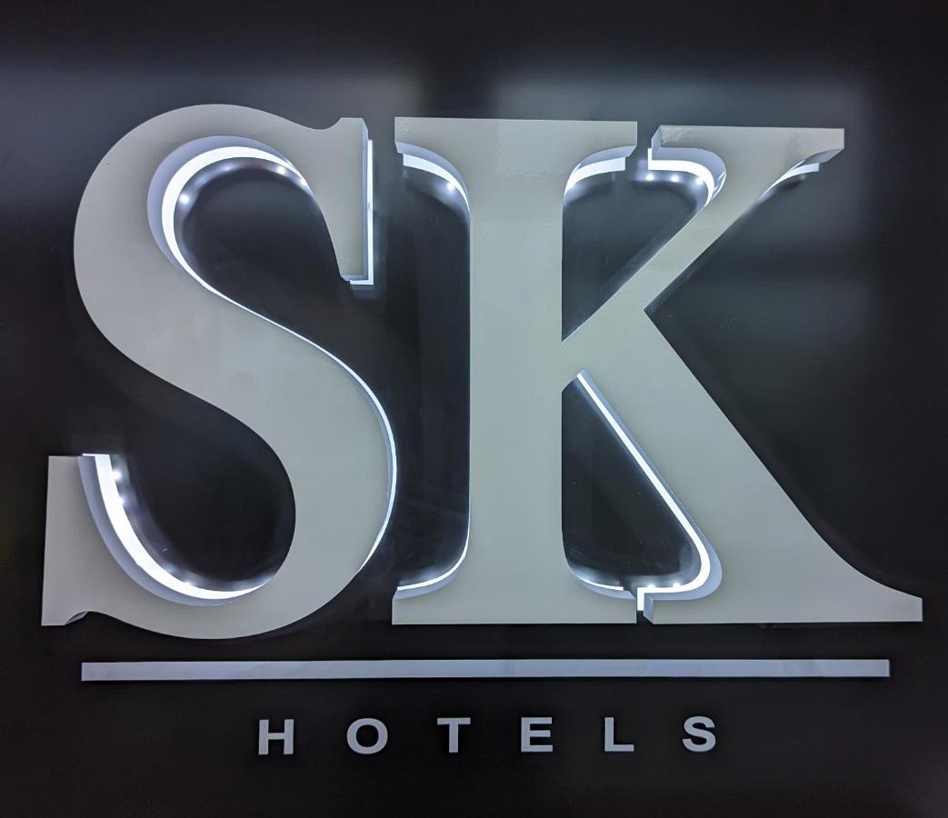 Sk Heathrow Hotel Hayes  Exterior foto