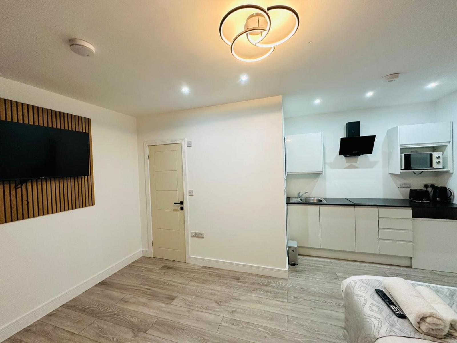 Sk Heathrow Hotel Hayes  Exterior foto